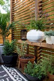 59 Diy Backyard Privacy Fence Ideas On A Budget Roundecor Privacy Fence Designs Backyard Privacy Diy Privacy Fence