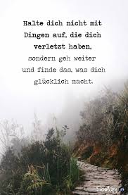 Ich Gehe Immer Weiter Vor Allem Umwege Aber Ich Gehe Immer Nachdenkliche Spruche Lebensweisheiten Spruche Spruche Zitate Leben