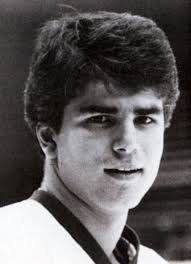 Player photos for the 1982-83 Boston University at hockeydb.com