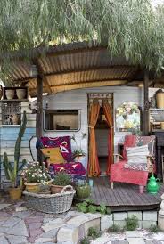 Caravan And Exterior Fertighaus Veranda Vintage Camper Und Retro Wohnwagen
