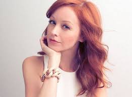 Whatever happened to Lindy Booth? Her last movie was Swept Up by Christmas  in 2019. I miss seeing her