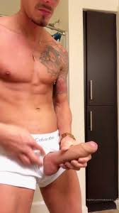 Tre savage solo - Monstercockland