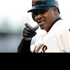 Barry Bonds Luxurious Secret: Inside the $3,000 Massage Chair That Kept the  Giants Legend Feeling Like a King