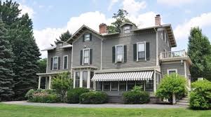 Gracious Homes Pictures Town Country Properties 127 Main Street Chatham Nj 07928 973 Home Pictures Old Houses Chatham