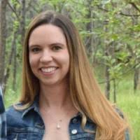 100+ perfiles de «Danielle Baxter»