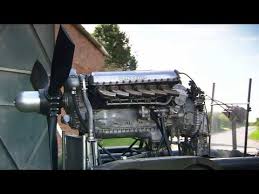 Big Old Rolls Royce Merlin Engines Cold Straing Up And Sound In 2020 Rolls Royce Merlin Old Rolls Royce Rolls Royce