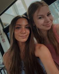 Elizabeth Massey (@elizabeth.kaye) • Instagram photos and videos