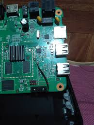 Disini saya mencoba memberikan cara menghubungkan pin pada board set top box zte zxv b700v5 menggunakan usb to ttl type cp2102. Egyensuly Hosztesz Erod Zte Zxv10 B700v5 Pin Laurekamalandua Com