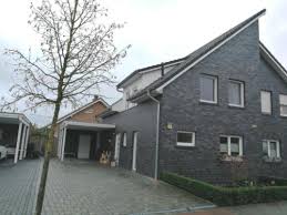 Die stattliche anzahl von 12812 gut gepflegten wohngebäuden mit nur einer wohnung sorgt bei jedem, der in nordhorn ein haus kaufen möchte, für reges interesse. Haus Zum Verkauf Stadtflur 48531 Niedersachsen Nordhorn Mapio Net