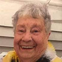 Mable Lamb's Instagram, Twitter & Facebook