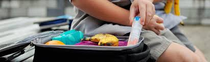 Take this quiz and learn about how food can cause negative health reactions in the young and old. Quiz How Much Do You Know About Food Allergies Children S National