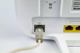 Dslweb ist ein bekanntes verbraucherportal. Internet Per Dsl Oder Kabel Was Ist Besser