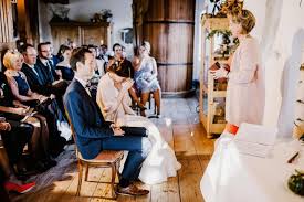 Dessous zum brautkleid für schwangere aussuchen. Mittelstetter Muhle Hochzeit Freie Trauung Augsburg Heiraten Ist Mehr De