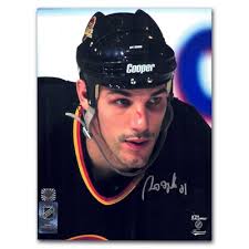 Autographed JERRY KORAB 8X10 Chicago Blackhawks Photo