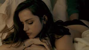 Mmmm (@Mmmm19596130)  X