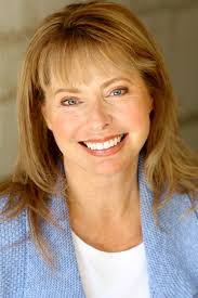 Carol Fullerton's Instagram, Twitter & Facebook