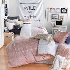 7 Best Places To Shop For Your Dorm Room Dorm Room Decor Cute Dorm Rooms Dorm Style