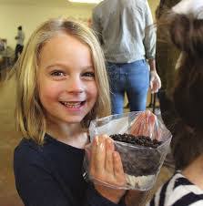 Vicki Rainey's Instagram, Twitter & Facebook