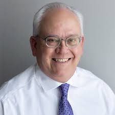 Periodontist Dr. Thomas Wolfe