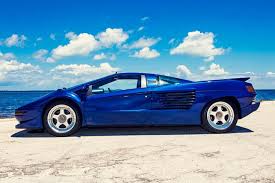 Dia, menurut biografi resminya, juga menjadi perdana menteri, menteri pertahanan, menteri keuangan, dan menteri luar negeri. Cizeta V16t Akan Membuatkan Bugatti Chiron Nampak Biasa Mekanika