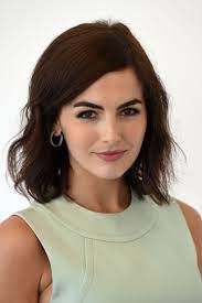 The 40 Celebrity Brows You Must Study Before Your Next Shaping Belle Hairstyle Celebrity Eyebrows Short Hair Styles