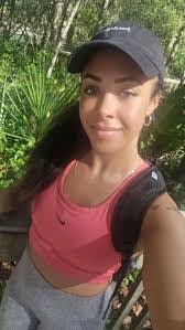 Gena Mclean's Instagram, Twitter & Facebook