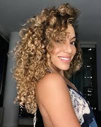 This gorgeous spiral perm hairstyle for medium length hair is simply stunning. 16 Modern Spiral Perm Hairstyles Women Are Getting Right Now