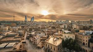 Baku is located 28 metres (92 ft) below sea level, which makes it the lowest lying national capital in the world and also the largest city in the world. Interesnye Muzei Baku