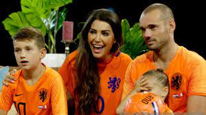 Ramona streekstra and wesley sneijder are divorced after a marriage of 3 years. Sportmob Top Facts About Wesley Sneijder