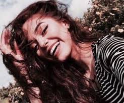 خلفيات بنات صوربنت تضحك noe kollman