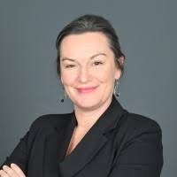 800+ perfiles de «Nancy To»