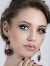 Guzel Kizlar 819 Beautifulgirl Handsome Beautifulpictures Guzel Kizlar Kizlar Guzel Kadinlar Yuzler
