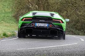 Top auswahl an lamborghini aventador neu & gebraucht. Lamborghini Huracan Evo Rwd 2020 Uk Review Autocar