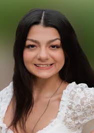 Amanda Kish's Instagram, Twitter & Facebook