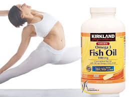 Sử dụng dầu cá là một trong những cách giúp bạn tăng cường thị lực, trí nhớ và bảo vệ sức khỏe tim mạch. Ä'anh Gia Dáº§u Ca Kirkland Fish Oil Omega 3 1000mg 400 Vien Co Tá»'t Khong