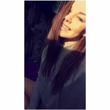 Mia James's Instagram, Twitter & Facebook