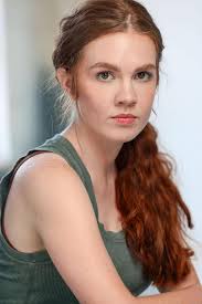 Kate Larson's Instagram, Twitter & Facebook