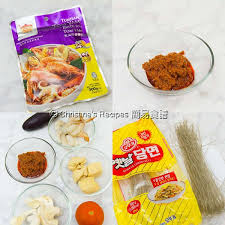 Tom Yam Noodle Soup Ingredients Tom Yum Soup Food Printables Tom Yum Soup Recipe