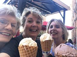 Who else took home these souvenirs from Pala San Diego? 😆