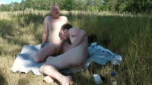 Schwuler Sex im Freien
