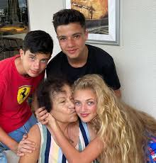 Peter andre's official facebook page. Peter Andre Shares Snap Of Kids Princess And Junior From Epic Australian Break Mirror Online
