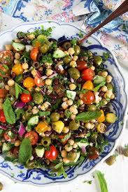 Mediterranean Chickpea Salad Recipe Video The Suburban Soapbox Recipe Mediterranean Diet Recipes Whole Food Recipes Chickpea Salad Recipes