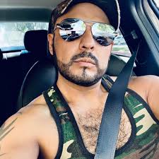 🌼💀 Pueblo Calavera Tepeapulco 2025 no solo se construye con materiales…  se construye con el alma ✨ Detrás de cada detalle hay manos tepeapulquenses  que trabajan con amor, orgullo y tradición, dando