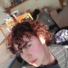 Hi!! My name is Carolina Levin and I'm from NYC. I'm 100% committed to  Syracuse and will be majoring in Environment, Sustainability, and Policy! I  love spending time with friends, shopping, concerts,