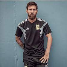 Maillot avant match junior equipe de france blanc 2020. The Jersey Adidas Outdoor Football Team Of Argentina For The World Cup 2018 Worn By Leo Messi On Instagram Spotern