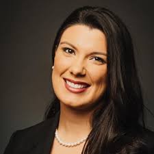 Kimberly Hicks's Instagram, Twitter & Facebook