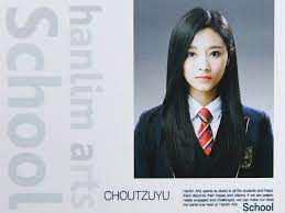 twice tzuyu 190212 hanlim multi art school graduation day 卒アル twice ツウィ twitter トレンド