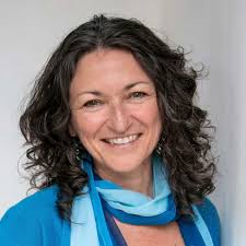 Highly Sensitive Extrovert Love Note: Balancing Your Challenges and Gifts  {video}