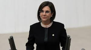 2011'den beri chp genel merkezinde parti i̇çi eğitim biriminde usta eğitici. T8vccn60gdplqm