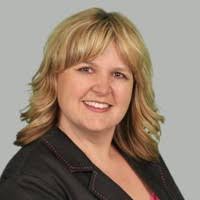 Contact Stephanie Sivertson, Email: s***@leesdiscountliquor.com & Phone  Number